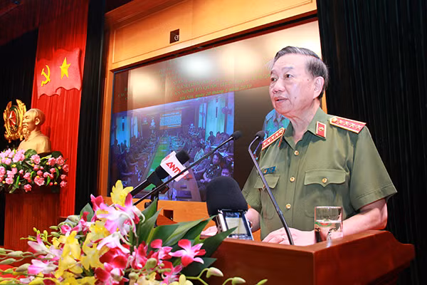 Bộ trưởng Tô Lâm phát biểu tại buổi lễ. Bộ trưởng Tô Lâm phát biểu tại buổi lễ.