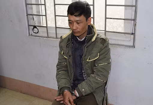Đâm hụt bố, chém chết con