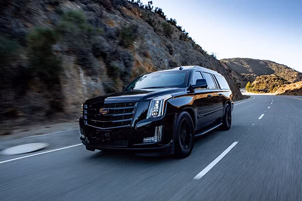 Escalade Executive Protection chính là một “pháo đài di động” bất khả xâm phạm.