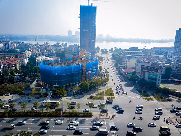 Dự án D’. El Dorado gồm 2 tòa tháp tại vị trí đắc địa ngay sát hồ Tây. Dự án D’. El Dorado gồm 2 tòa tháp tại vị trí đắc địa ngay sát hồ Tây.