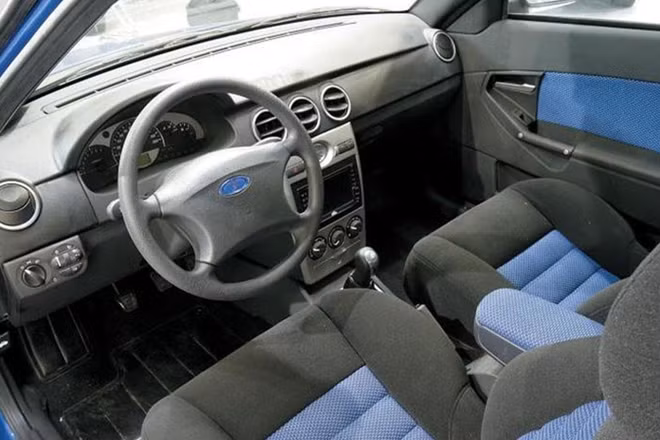 Thiết kế xe Lada Priora.