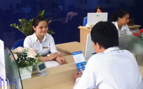 Công cuộc tái cơ cấu ngành NH đang ở thời điểm cao trào. Công cuộc tái cơ cấu ngành NH đang ở thời điểm cao trào.