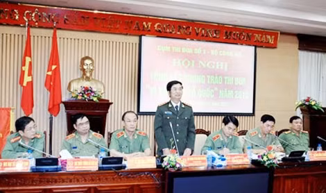 Thứ trưởng Thường trực Đặng Văn Hiếu phát biểu chỉ đạo tại Hội nghị.