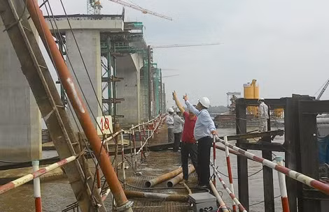 Công trình cầu Cổ Chiên sẽ được đưa vào khai thác đúng tiến độ vào ngày cuối tháng 7/2015.