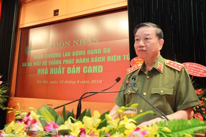 Bộ trưởng Tô Lâm phát biểu chỉ đạo buổi lễ.