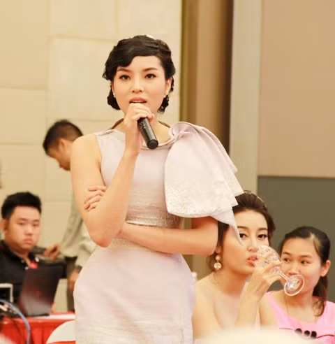 Hoa hậu Kỳ Duyên.