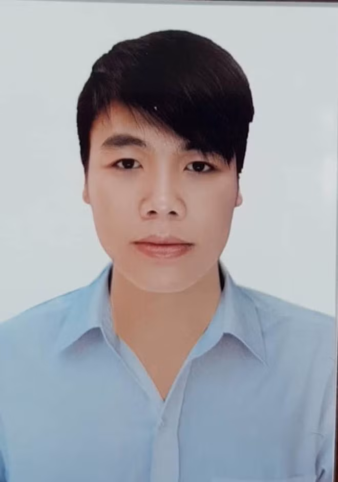 Hai đối tượng Trần Hoàng Hoàng và Phạm Đức Huy bị bắt tại cơ quan CSĐT.