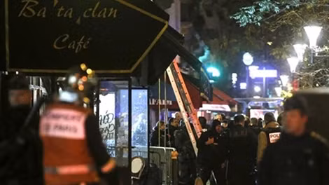 Cảnh tượng tại Paris đêm 13-11.