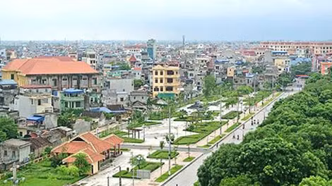 Các chiến sĩ Công an góp phần mang lại sự bình yên cho thành Nam.