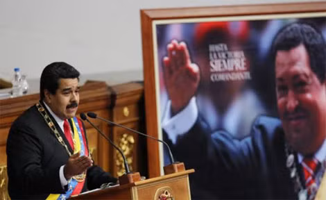 Venezuela: Ngày 5/2, Tổng thống Venezuela Nicolas Maduro đã bác bỏ báo cáo mới đây của Chính phủ Mỹ, trong đó có thông tin dự báo làn sóng biểu tình chống chính phủ Venezuela bùng phát trong năm 2015.