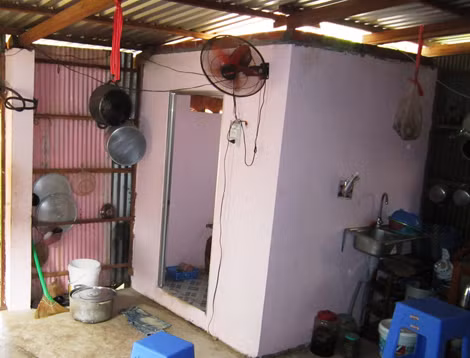 Hiện trường nơi phát hiện nạn nhân chết trong tư thế treo cổ.