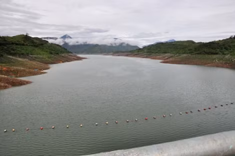 Hiện trường lòng hồ thủy điện Sông Tranh 2 nơi vợ chồng anh Nguyên và chị Trang tử nạn.