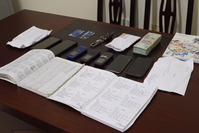 Tang vật của vụ án.