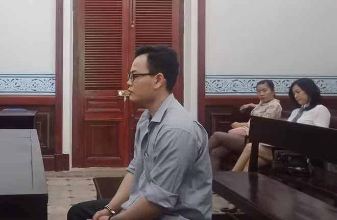 Bị cáo Nguyễn Minh Trung tại tòa