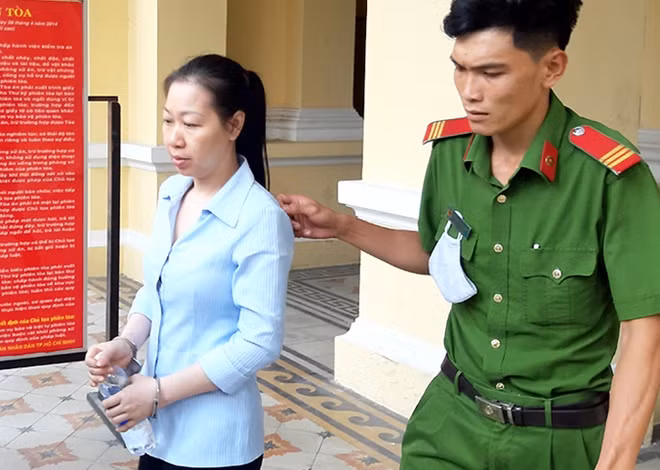 Bị cáo Lê Thị Minh Hiền