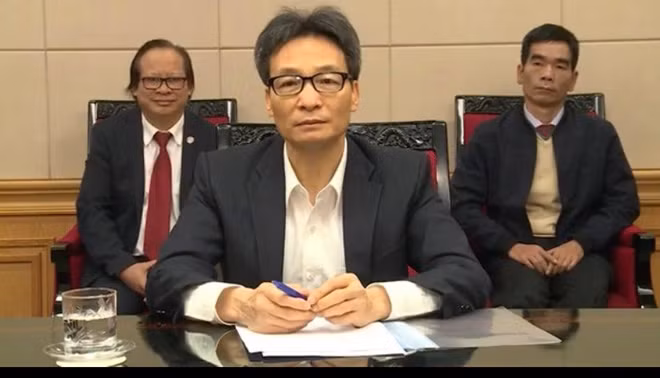 Phó Thủ tướng Chính phủ Vũ Đức Đam phát biểu chỉ đạo trực tuyến tại chương trình