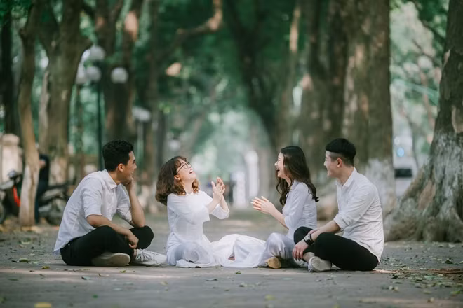 Khánh Linh chia sẻ, cô muốn hát về những điều ý nghĩa trong cuộc sống và thử sức mình ở các phong cách âm nhạc khác nhau.