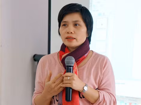 PGS.TS Đỗ Thu Hằng, Phó trưởng Khoa Báo chí, Học viện Báo chí và Tuyên truyền.