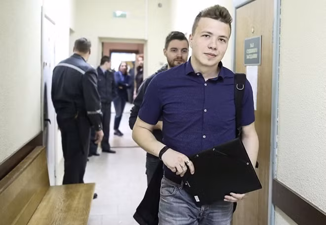 Nhiều nước châu Âu và Mỹ kêu gọi Belarus phóng thích Roman Protasevich ngay lập tức. Nguồn: Reuters.