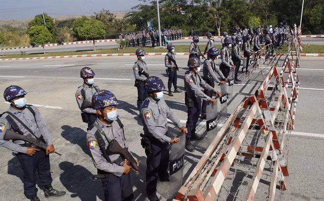 Sau chính biến, chính quyền quân sự Myanmar chỉ định 11 người thay thế các bộ trưởng và thứ trưởng. Ảnh: AP.