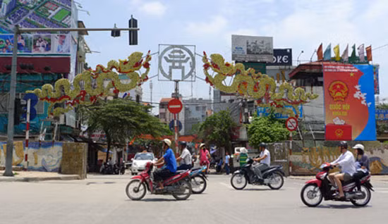 Hà Nội muốn thay thế một phần kết cấu đê đất bằng kết cấu đê bê tông cốt thép để mở rộng đường Nghi Tàm