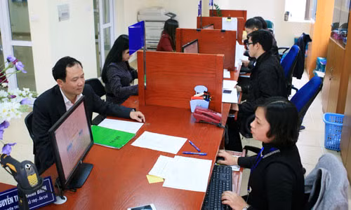Hà Nội sẽ rà soát lại trình độ bằng cấp cán bộ, công chức