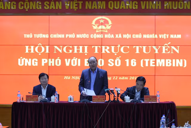 Thủ tướng Chính phủ Nguyễn Xuân Phúc chỉ đạo tại Hội nghị