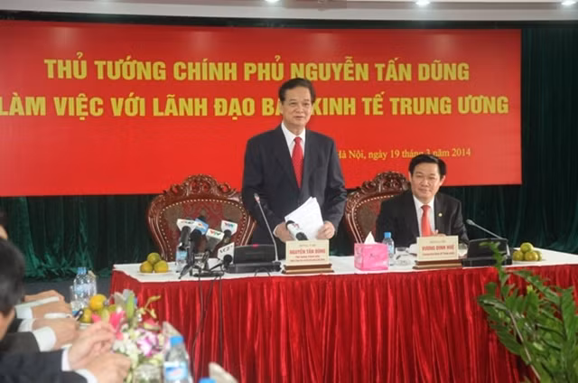 Thủ tướng Chính phủ Nguyễn Tấn Dũng khẳng định việc tái lập Ban Kinh tế Trung ương là cần thiết, phù hợp và đánh giá cao và biểu dương nỗ lực của Ban Kinh tế Trung ương năm qua.