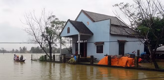 Gần 1.200 căn nhà trên địa bàn tỉnh Quảng Nam bị ngập.