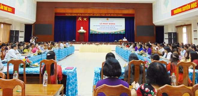 Quang cảnh Lễ phát động.