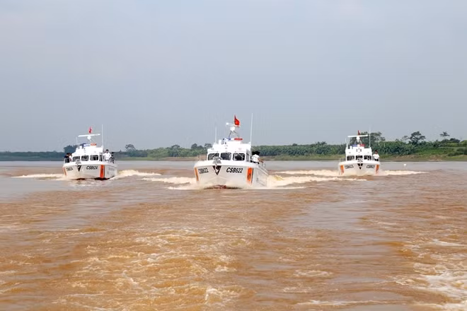 Những con tàu tuần tra của Cảnh sát biển được làm bằng vật liệu PPC