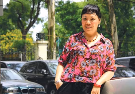 Nhà văn Y Ban. Nhà văn Y Ban.