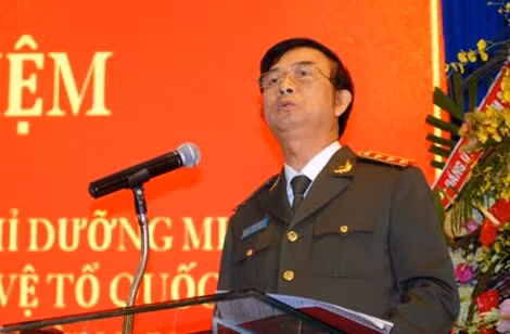 Thứ trưởng Thường trực Đặng Văn Hiếu phát biểu tại buổi lễ.