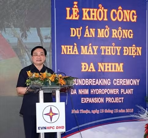 Phó Thủ tướng Hoàng Trung Hải phát biểu tại buổi lễ.