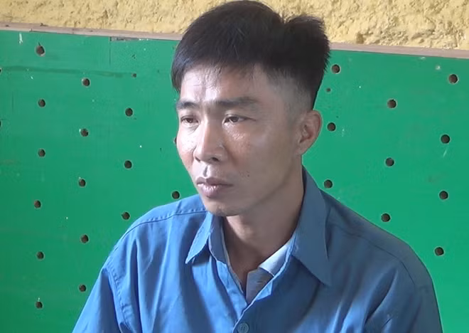 Phúc tại cơ quan điều tra.