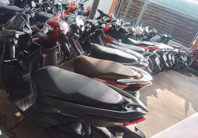 Xe máy được cơ quan Công an tạm giữ.