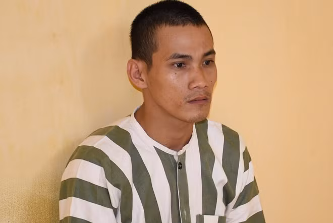 Hữu tại cơ quan điều tra.