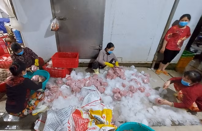 Số giò chả được phát hiện có chứa hàn the.