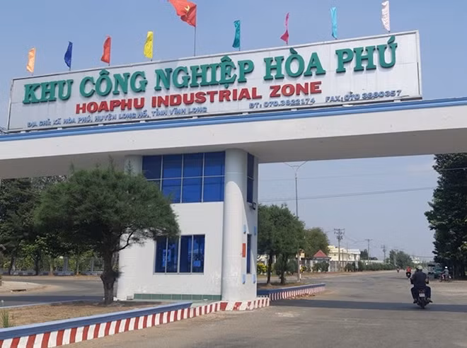 Khu Công nghiệp Hòa Phú.