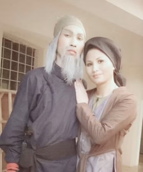 Vợ chồng nghệ sĩ Toàn - Hiền trong vở diễn "Giọt lệ Tố Như".