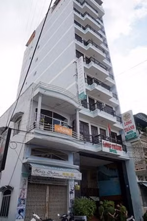 Khách sạn Long Thành – tài sản bà Đào Thị Long thế chấp vay vốn.