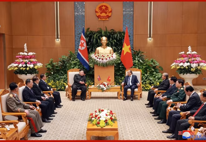 Thủ tướng Nguyễn Xuân Phúc khẳng định, Việt Nam sẵn sàng cùng Triều Tiên hợp tác trong nhiều lĩnh vực, vì lợi ích của nhân dân hai nước và phù hợp với các cam kết quốc tế của mỗi bên.