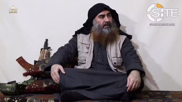 Trùm khủng bố IS al-Baghdadi tái xuất sau 5 năm lẩn trốn (Ảnh: Twitter).