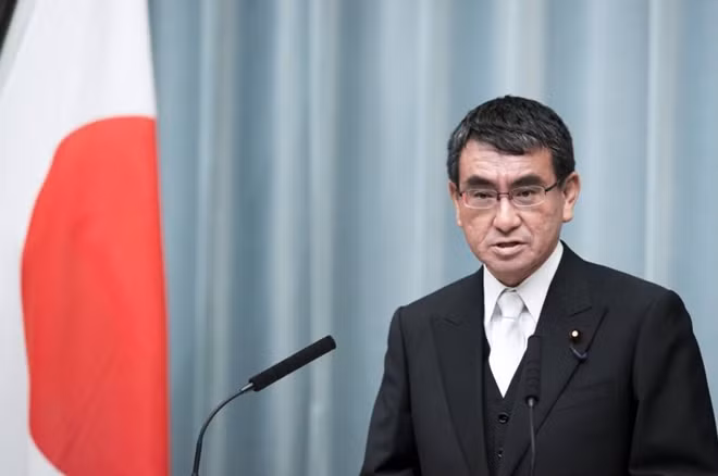 Ngoại trưởng Nhật Bản Taro Kono cảnh báo CHDCND Triều Tiên đang chuẩn bị thử tên lửa. Ảnh: Japan Times.
