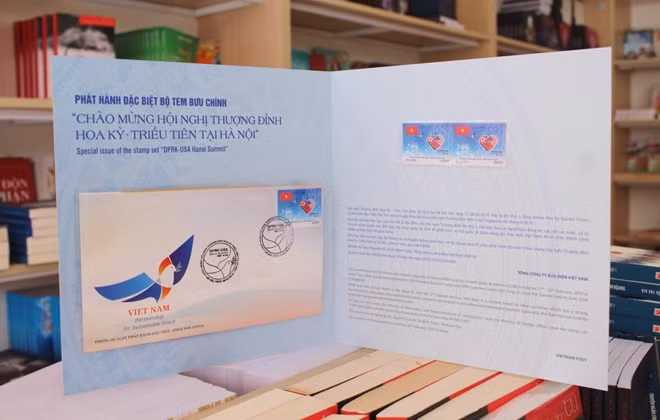 Bộ Thông tin và Truyền thông phối hợp với Bộ Ngoại giao tổ chức phát hành bộ tem "Chào mừng Hội nghị Thượng đỉnh Hoa Kỳ - Triều Tiên tại Hà Nội". Tem được cung ứng trên mạng bưu chính công cộng từ 26-2-2019 đến ngày 31-12-2020.