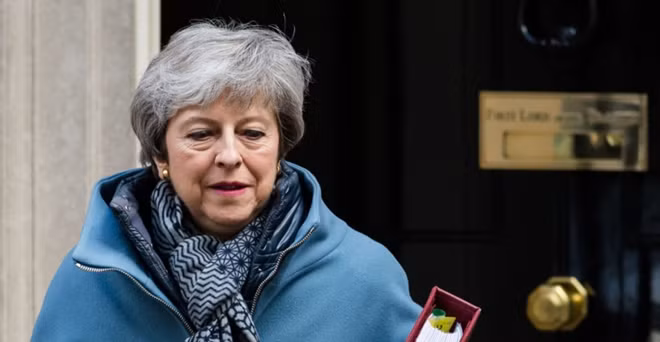 Bà May sẽ từ chức sau giai đoạn đầu của Brexit. Ảnh: Getty Images.