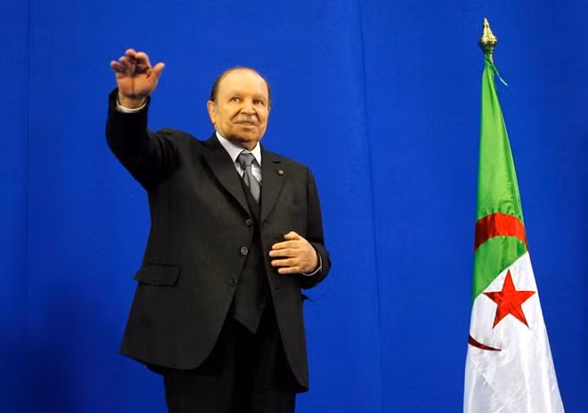 Đơn từ chức của ông Abdelaziz Bouteflika đã chính thức được Hội đồng hiến pháp Algeria chấp thuận. Ảnh: EPA.