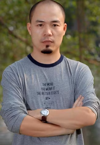 Nhạc sĩ Huy Tuấn. Nhạc sĩ Huy Tuấn.