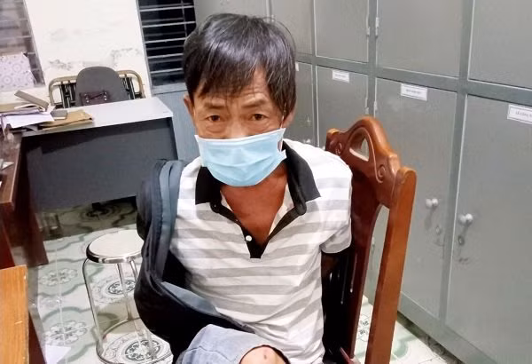 Đối tượng Đỗ Sanh tại cơ quan Công an.