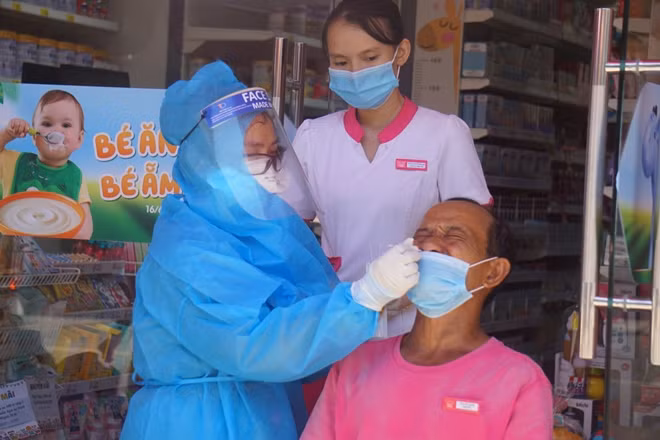 Đà Nẵng vừa ghi nhận thêm 9 trường hợp dương tính với SARS-CoV-2 trong sáng 20/6.